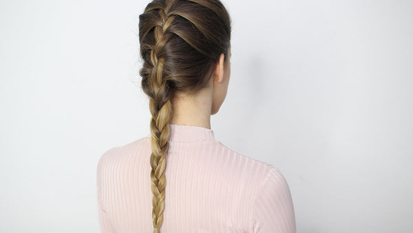 How to do a French braid: hair tutorials for beginners blog image