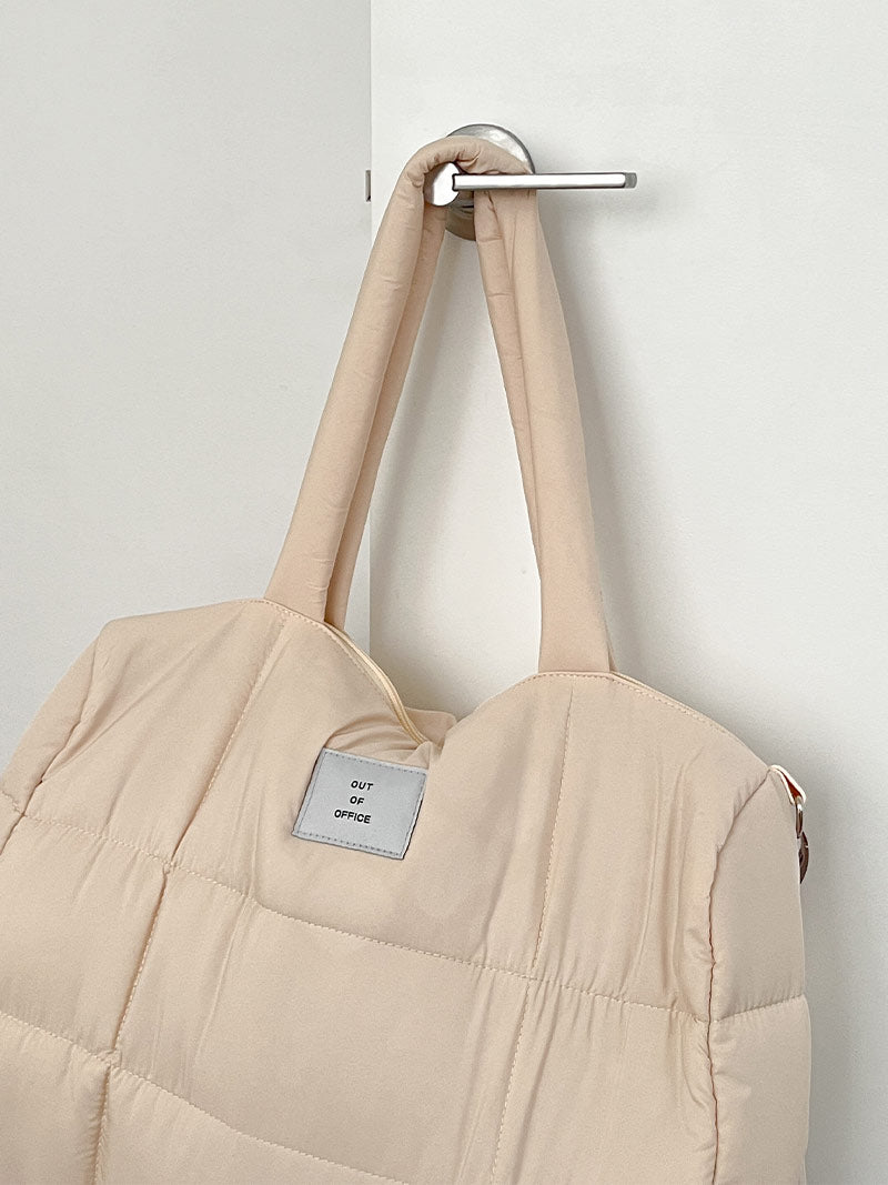 Out of Office Hauliday Tote Bag
