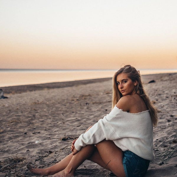 Luxy Girl Of The Month Josie Sanders