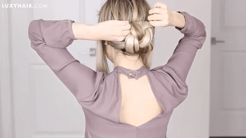 How-to: Romantic Updo for Special Occasions
