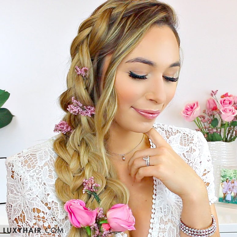 wedding hairstyle with flowers
